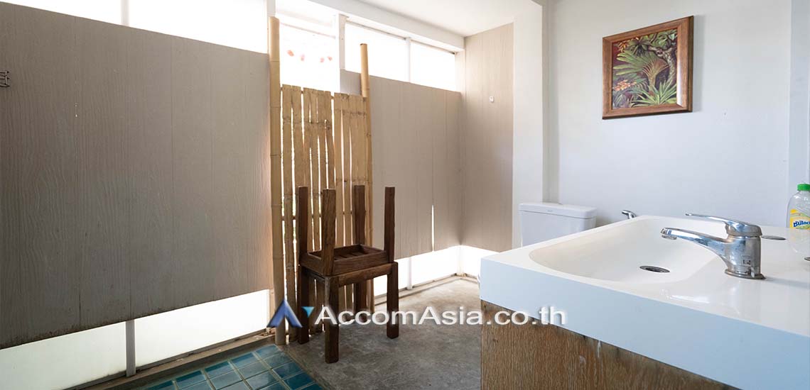 รูป 🔼🔽 AccomA 📩 Pet friendly,Home Office 3 BR House in Khlong Toei (1720649) - รูปที่ 11/17