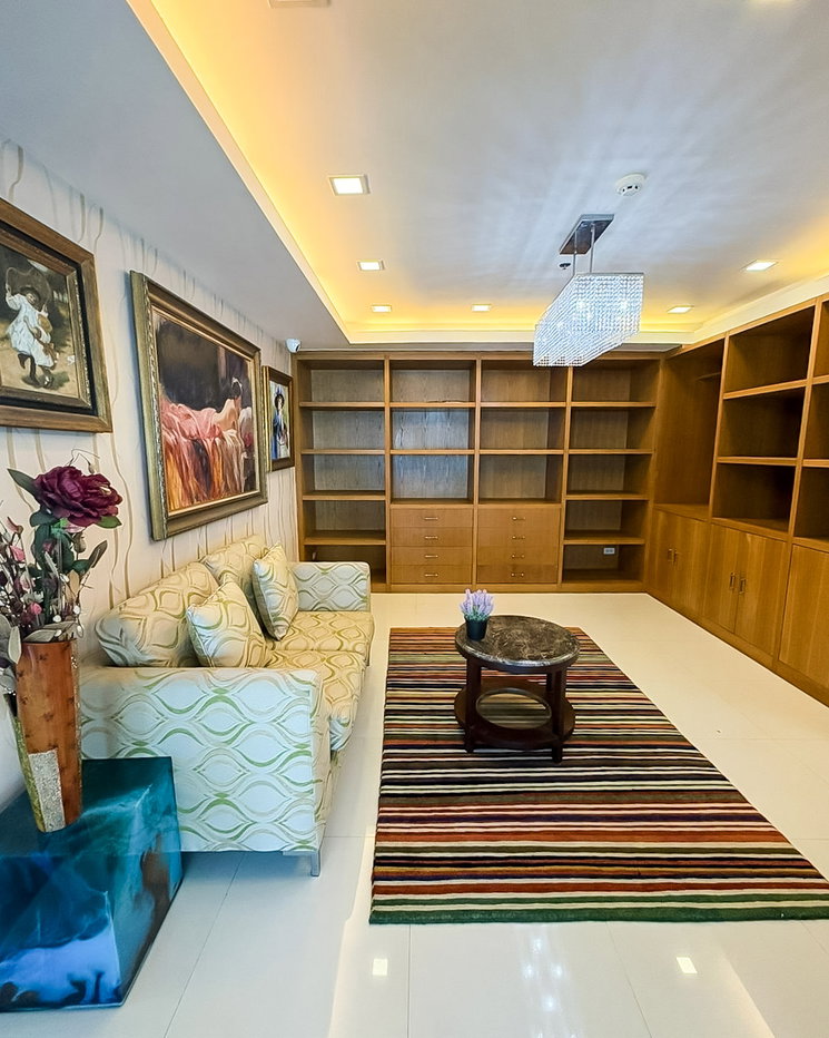 รูป Cosy Beach View Condominium for Sale 2 Bedrooms in Pratumnak - รูปที่ 6/9
