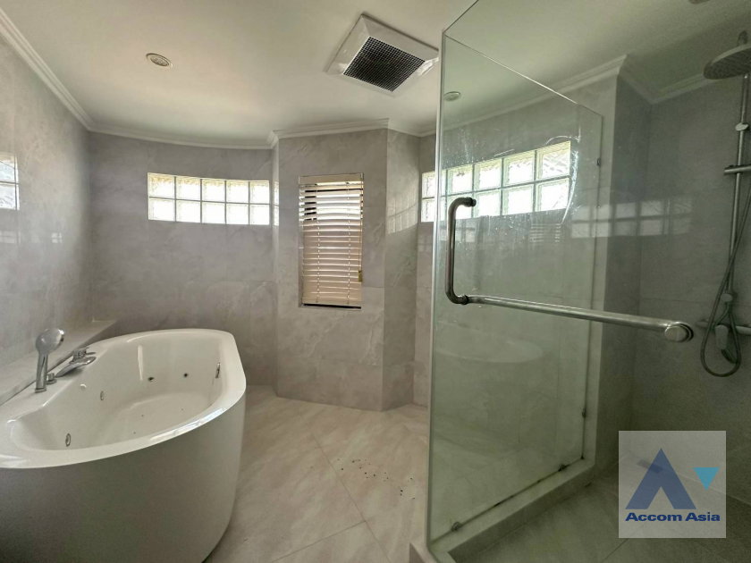 รูป 🔼🔽 AccomA 📩 Classic condominium with spacious layout and elegant wood design at Kallista Mansion (20838) - รูปที่ 16/19