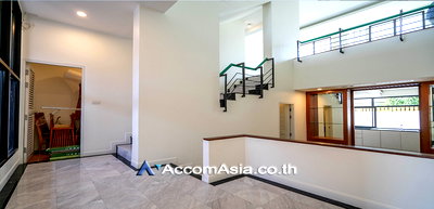 Houses for rent Soi Ekamai (Sukhumvit 63) : 🔼🔽 AccomA 📩 Pet friendly 3 BR House @Home Place Sukhumvit 71 (1715673)