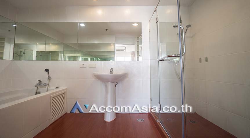 รูป 🔼🔽 AccomA 📩  Modern office space in central Sathorn with bright open layout (AA12190) - รูปที่ 12/13