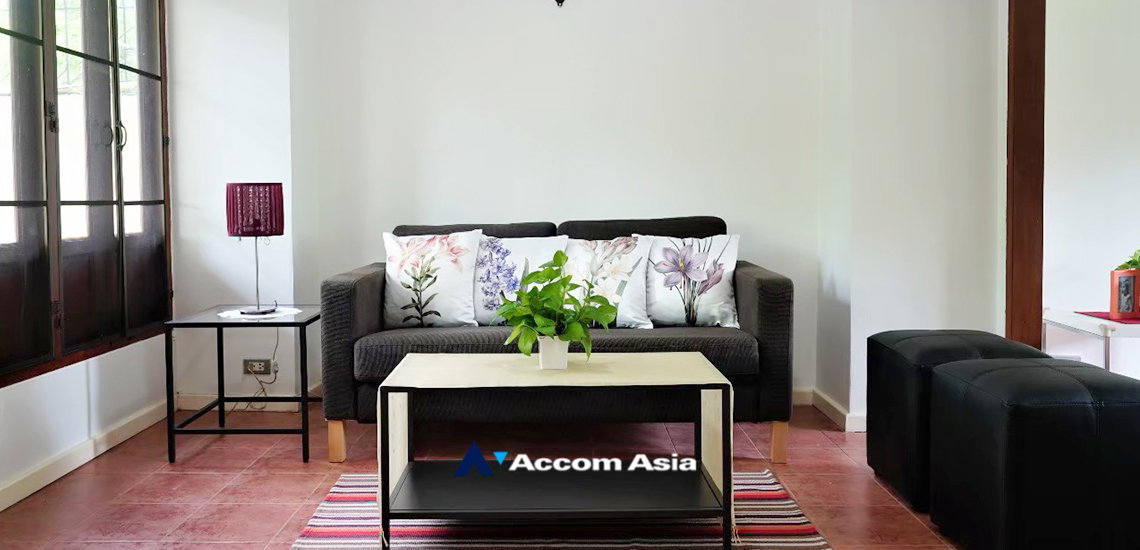 picture 🔼🔽 AccomA 📩  3 BR House in Khwaeng Sam Sen Nai (90396) - 2/7