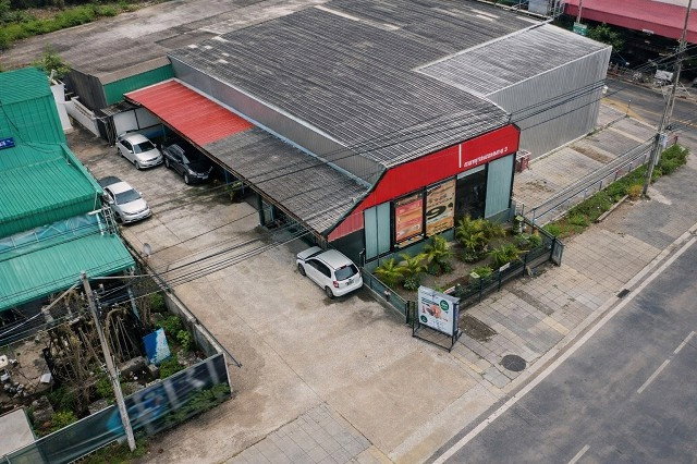 รูป บนทำเลติดถ. เลียบคลองทวีวัฒนา พุทธมณฑลสาย 3 โลตัส โก เฟรช โกดัง 2 ชั้นให้เช่า 59 ตร.วา. 235 ตร.ม. - รูปที่ 4/5