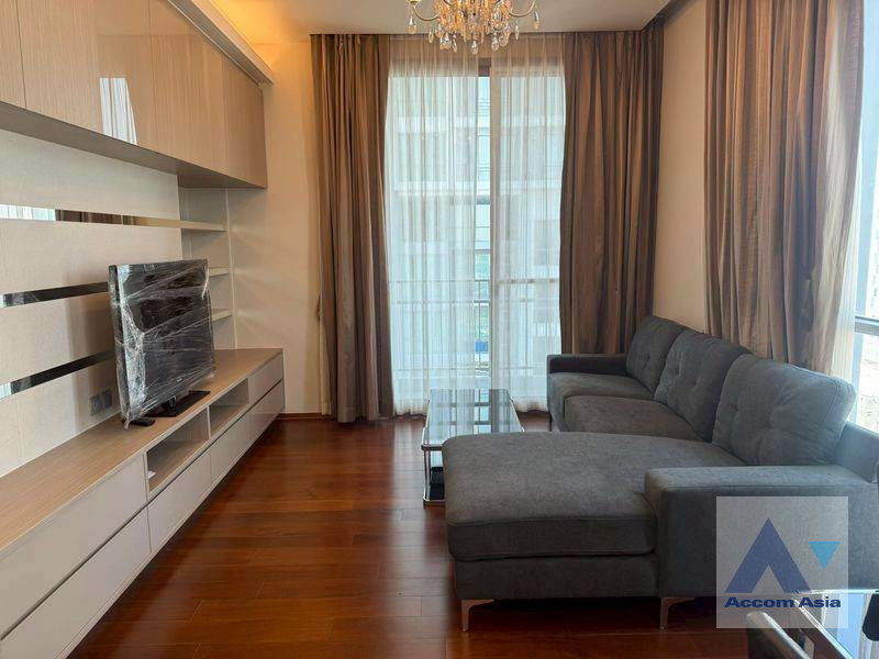 picture 🔼🔽 AccomA 📩  2 BR Condominium @Quattro Thonglor (AA19916) - 1/9