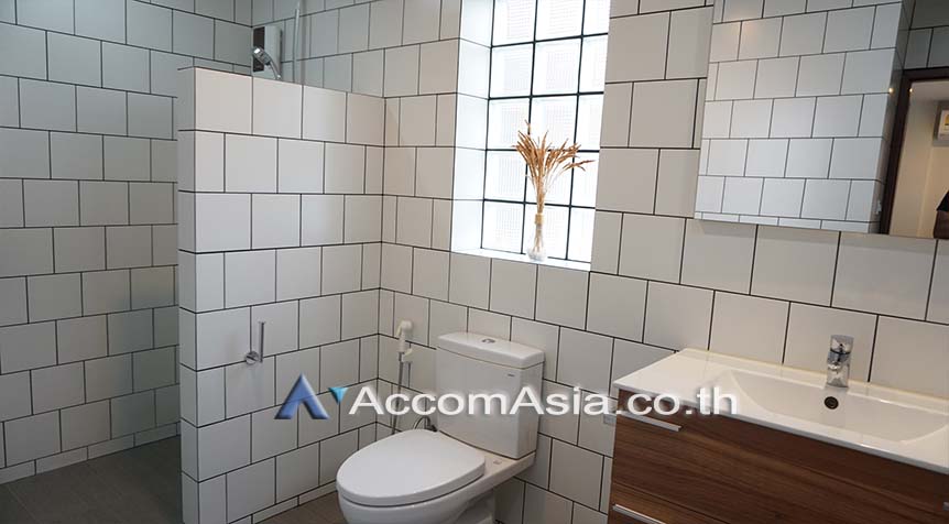 picture 🔼🔽 AccomA 📩 Pet friendly,Home Office 4 BR Townhouse in Khlong Tan Nuea (AA27057) - 14/15