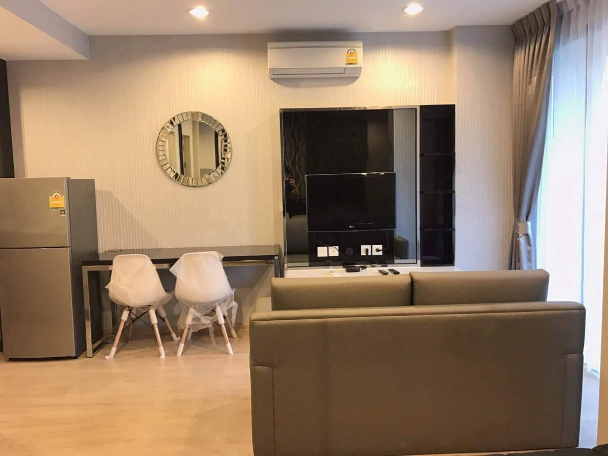 รูป Ideo Q Ratchathewi【𝐑𝐄𝐍𝐓】🔥ลุคสมาร์ท เหมาะกับคนมีสไตล์ องค์ประกอบเฉียบ ดูมีเอกลักษณ์🔥 ติดต่อไลน์ไอดี: @hacondo - รูปที่ 5/5