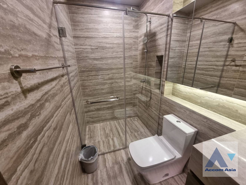 รูป 🔼🔽 AccomA 📩 Refined condo with sleek design and warm lighting (AA41789) - รูปที่ 15/19