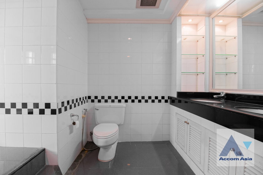 รูป 🔼🔽 AccomA 📩 Spacious corner condominium with parquet floors and city views (2030601) - รูปที่ 19/20