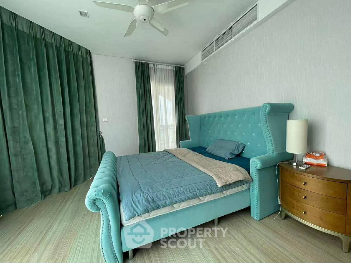 รูป คอนโด 3-ห้องนอน ที่ รีเฟล็คชั่น จอมเทียน บีช พัทยา ใกล้ เมืองพัทยา (ID 2769267) - รูปที่ 10/20