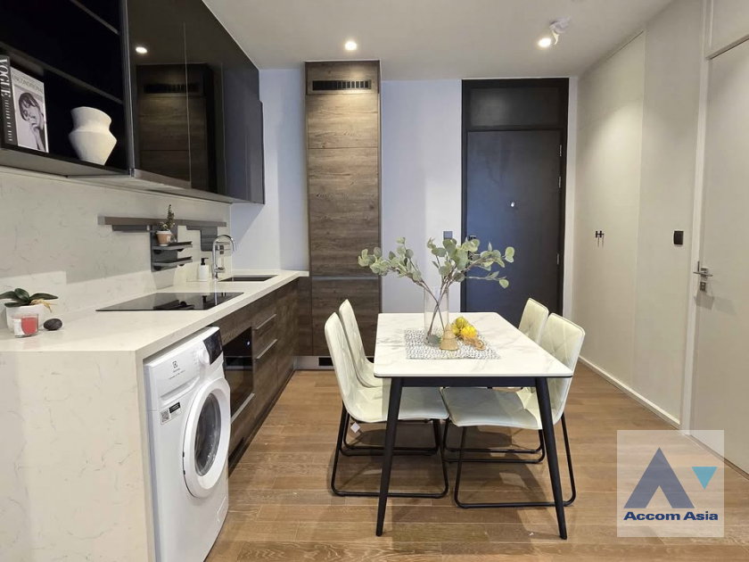 รูป 🔼🔽 AccomA 📩 Fully Furnished,Pet friendly 2 BR Condominium @MUNIQ Langsuan (AA43854) - รูปที่ 3/9