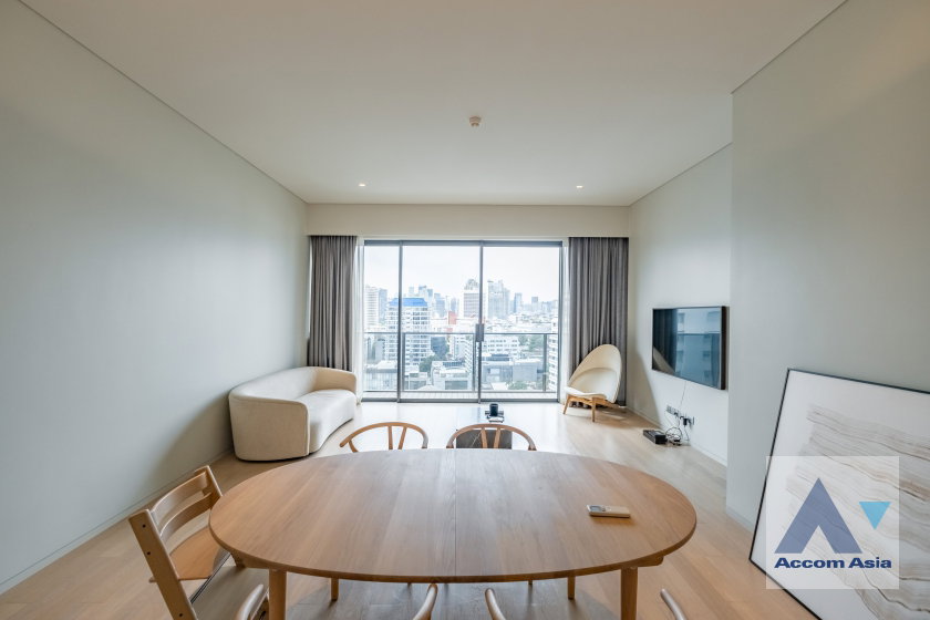 picture 🔼🔽 AccomA 📩 Modern Condominium with City View Balcony - 4/20
