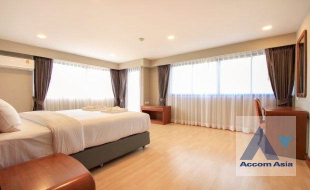 picture 🔼🔽 AccomA 📩  2 BR Condominium @United Tower (AA45306) - 12/20