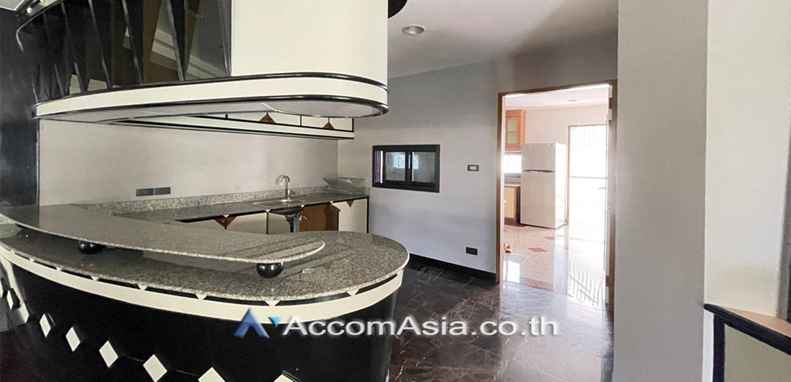 picture 🔼🔽 AccomA 📩  3 BR Condominium @Tonson Court (AA30020) - 5/12