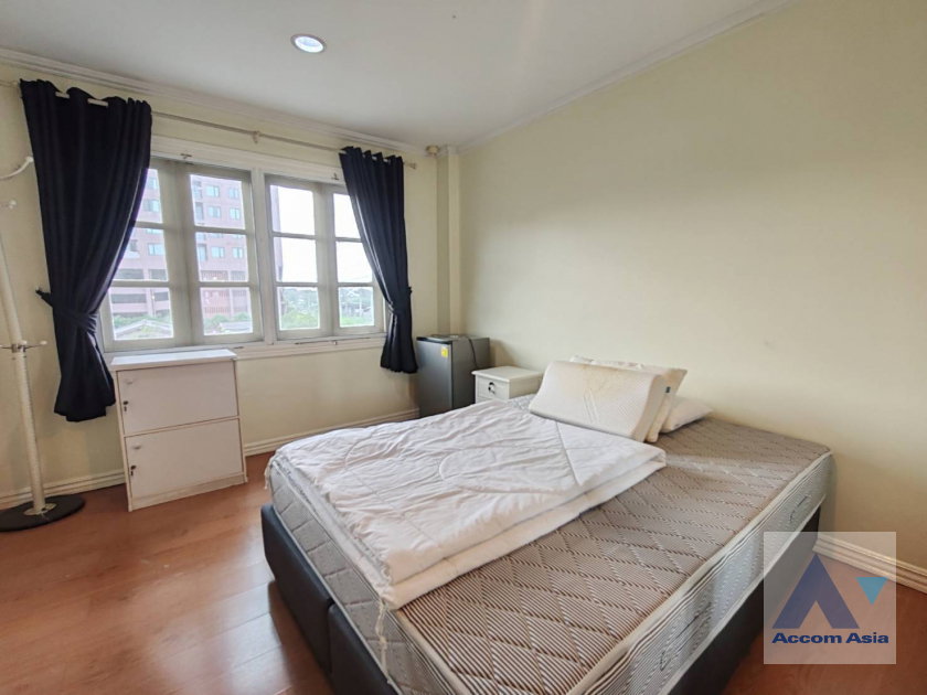picture 🔼🔽 AccomA 📩 3 BR Townhouse @Fantasia Villa 2 (AA43934) - 8/20