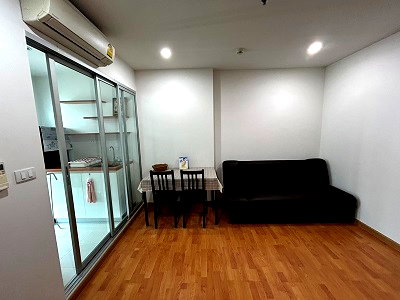 Condos for rent : For rent  The president  sathon  Ratchapruek