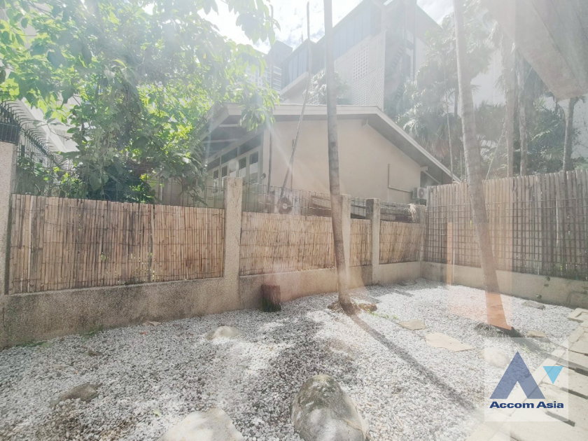 รูป 🔼🔽 AccomA 📩  Fully fitted Townhouse for rent ONLY 750m. To BTS Thong lo (11000701) - รูปที่ 3/20