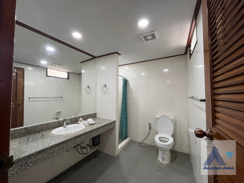 picture 🔼🔽 AccomA 📩  3 BR Condominium @The Concord (AA25944) - 12/15