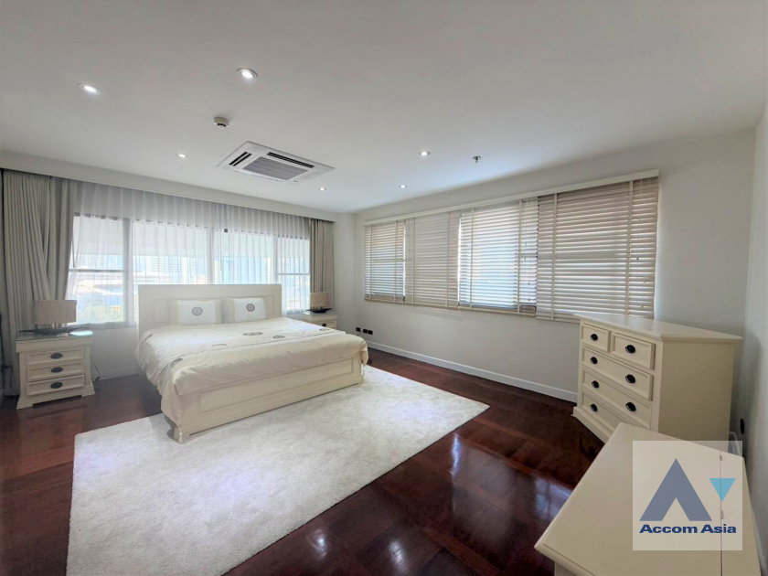 picture 🔼🔽 AccomA 📩  4 BR Condominium @Le Raffine Sukhumvit 24 (AA45384) - 6/15