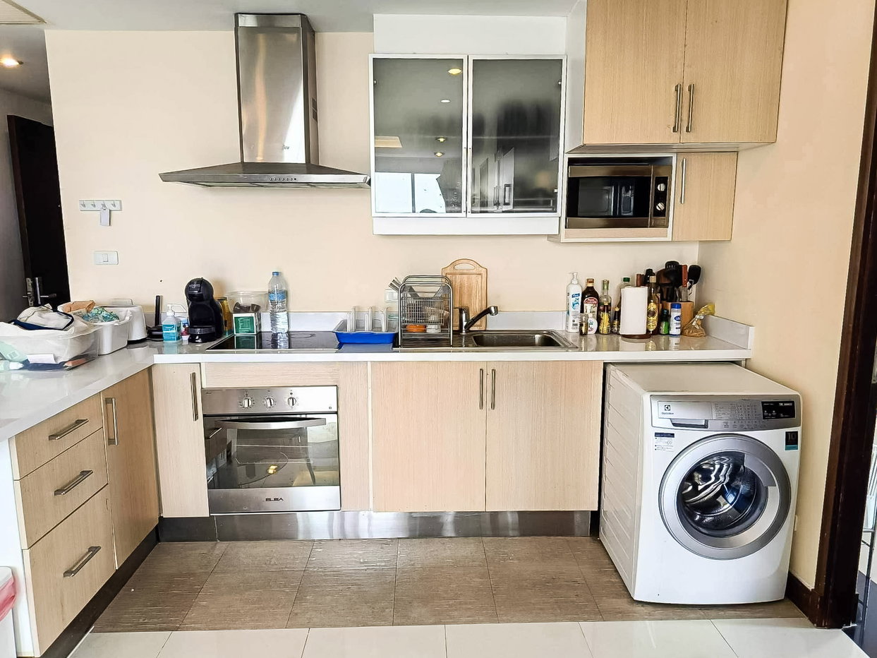 รูป La Royale Beach Condominium for Sale 2BR Sea View Pattaya - รูปที่ 5/10