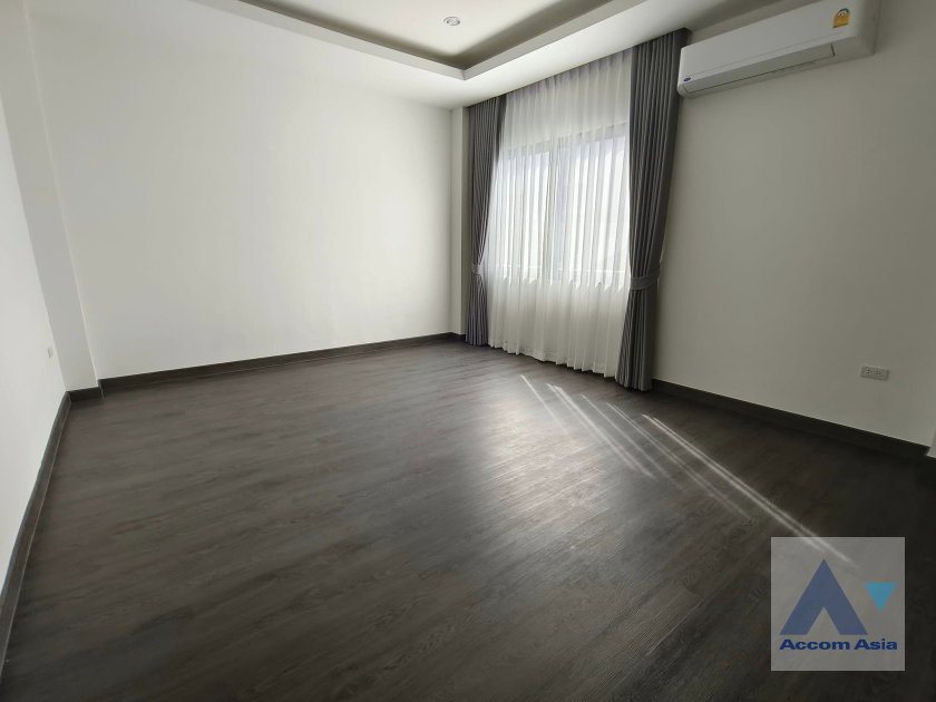 picture 🔼🔽 AccomA 📩 New Modern Home with Private Pool and Spacious Garden (AA35280) - 17/20