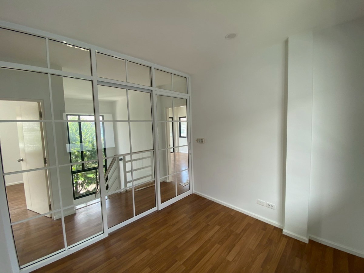 รูป ขายบ้าน CASA VILLE รามอินทรา วงแหวน 2 5.99 บาท (บ้านสวยสภาพดี พร้อมส่งมอบปลายปี ) สค 5,900,000 บาท - รูปที่ 16/33