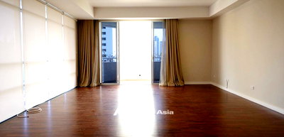 เช่าคอนโด ม.กรุงเทพ กล้วยน้ำไท : 🔼🔽 AccomA 📩  3 BR Condominium @La Cascade (AA31874)