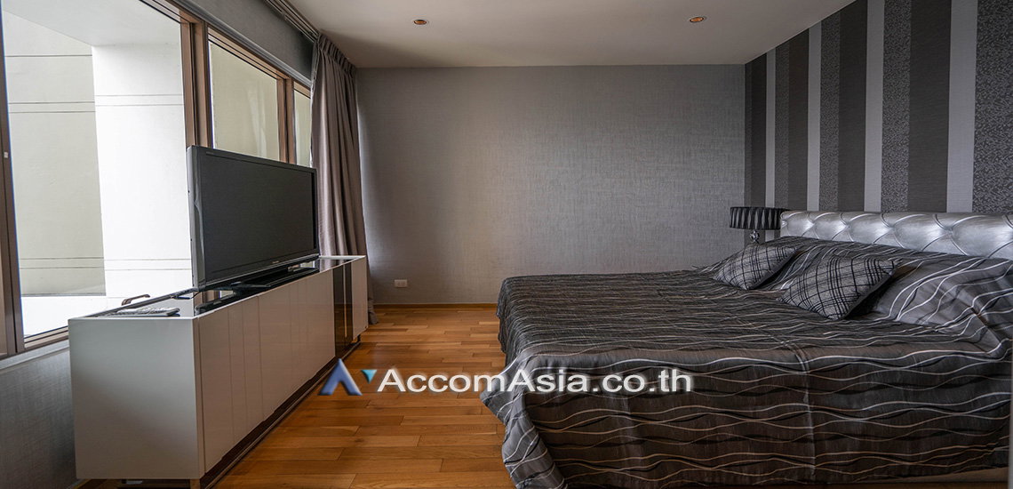 picture 🔼🔽 AccomA 📩 Corner Unit 2 BR Condominium @The Emporio Place (1517349) - 6/9