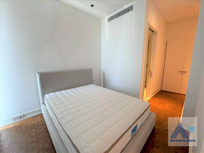 picture 🔼🔽 AccomA 📩  2 BR Condominium @The Ritz Carlton Residences (AA45894) - 9/18