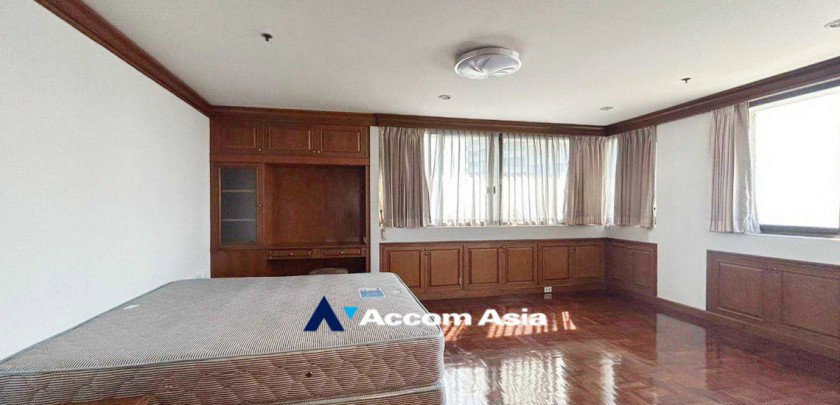 picture 🔼🔽 AccomA 📩 Classic wood-finished condo with large balcony in Sukhumvit (24440) - 7/15