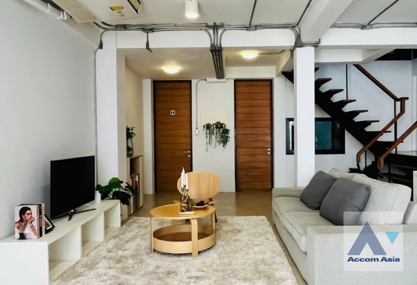 รูป 🔼🔽 AccomA 📩 Home Office 3 BR Townhouse in Khlong Tan Nuea (AA12098) - รูปที่ 1/20
