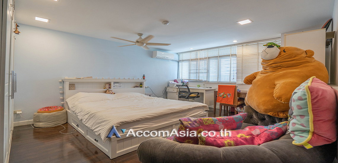 รูป 🔼🔽 AccomA 📩 Modern-style condominium with a balcony and beautiful city views. - รูปที่ 12/18
