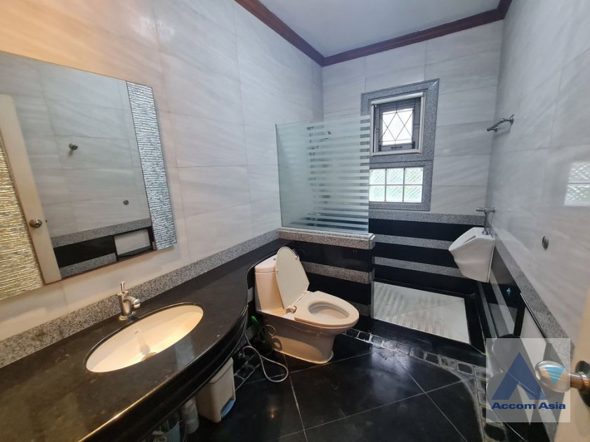 รูป 🔼🔽 AccomA 📩  5 BR House in Lat Phrao (AA39826) - รูปที่ 16/20