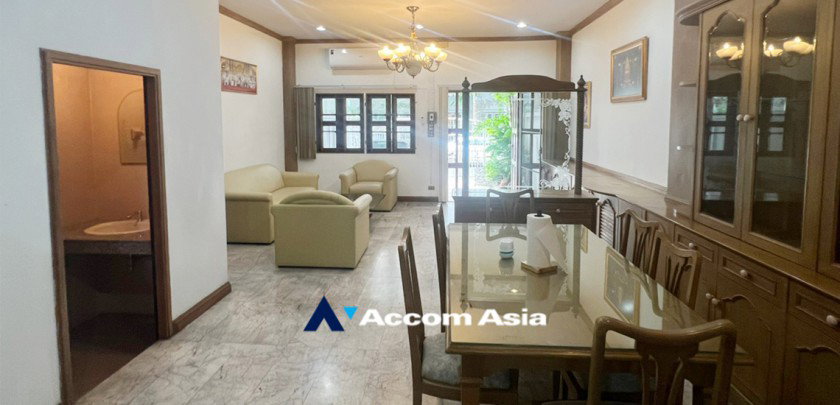 รูป 🔼🔽 AccomA 📩  Classic wood-themed home with full built-ins throughout, located in Phra Khanong (AA32424) - รูปที่ 4/20
