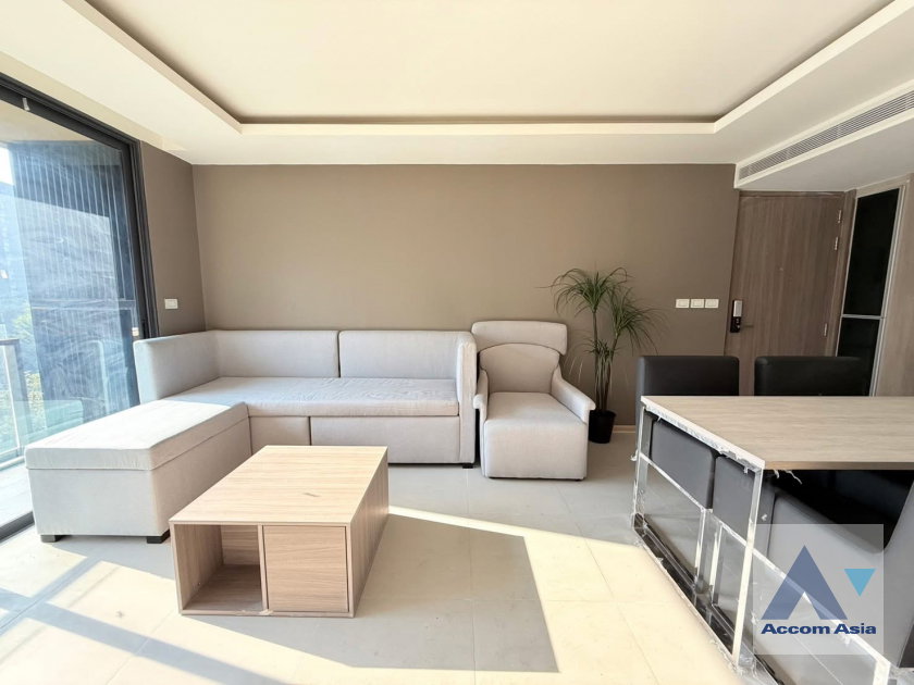 picture 🔼🔽 AccomA 📩  2 BR Condominium @Urbitia Thonglor (AA45769) - 1/11