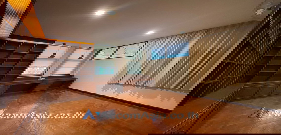 picture 🔼🔽 AccomA 📩 Home Office,Garden 3 BR House in Khlong Toei Nuea (AA12557) - 3/17