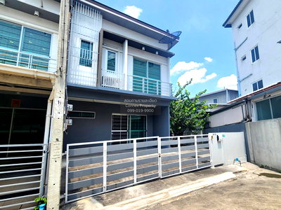 ทาวน์โฮม กรุงเทพมหานคร : ขายทาวน์เฮ้าส์/ทาวน์โฮม  วิลเลต ทาวน์โฮม กาญจนาภิเษก หน้ากว้าง บางบอน เขต บางบอน กรุงเทพ CX-150163 ✅ ทักไลน์ @connexproperty ตอบทันที ทีมงานมืออาชีพ ✅