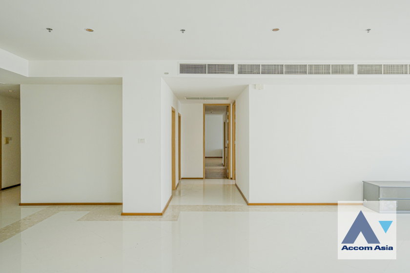 picture 🔼🔽 AccomA 📩 Minimal-style condo with private pool in the Sathorn area (AA41025) - 12/20