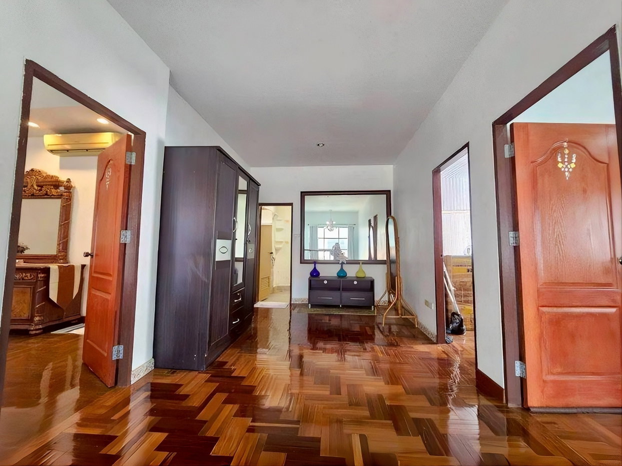 รูป 2-Storey House for Sale in Jomtien Pattaya - รูปที่ 8/10