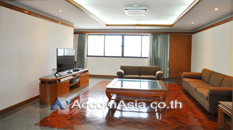 picture 🔼🔽 AccomA 📩 Pet friendly 3 BR Condominium @United Tower (AA12175) - 3/9