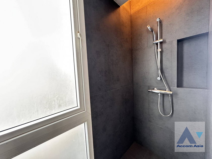 รูป 🔼🔽 AccomA 📩 Elegant family-friendly condo with garden balcony (13000952) - รูปที่ 15/16