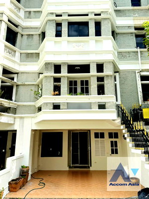 Townhouses for rent Phrom Phong : 🔼🔽 AccomA 📩  4 BR Townhouse @Chicha Castle (AA39993)