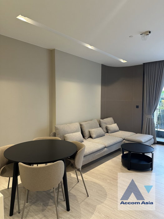 รูป 🔼🔽 AccomA 📩 Super Luxury,Fully Furnished 2 BR Condominium @The Room Sukhumvit 38 (AA45661) - รูปที่ 3/15