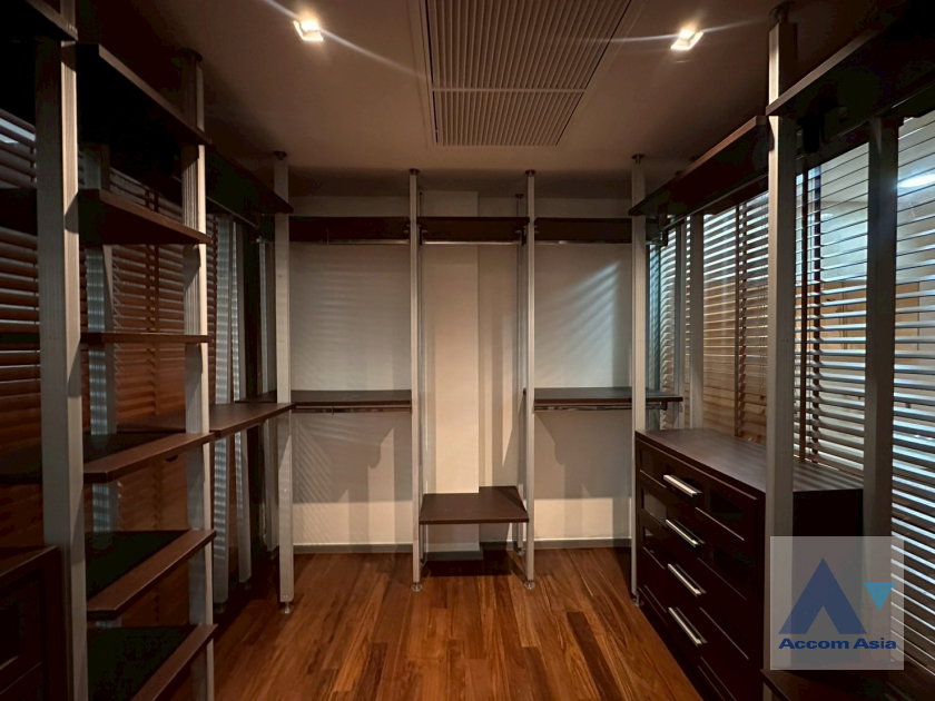 รูป 🔼🔽 AccomA 📩  Elegant family-size condo with private ambiance in Sukhumvit at Silver Heritage (AA29552) - รูปที่ 18/20