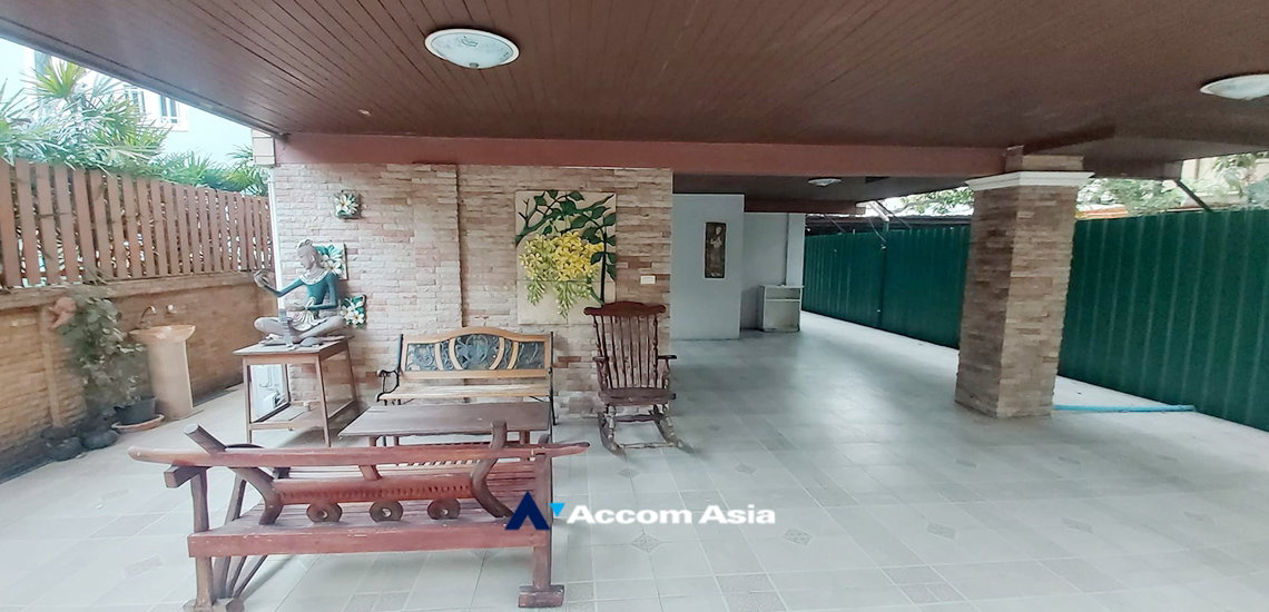 รูป 🔼🔽 AccomA 📩 Pet friendly 5 BR House in Klong Tan (AA34724) - รูปที่ 2/10