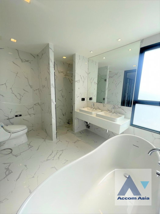 รูป 🔼🔽 AccomA 📩 Fully Furnished 4 BR Townhouse @The Park Lane Sukhumvit 105 (AA45523) - รูปที่ 17/19