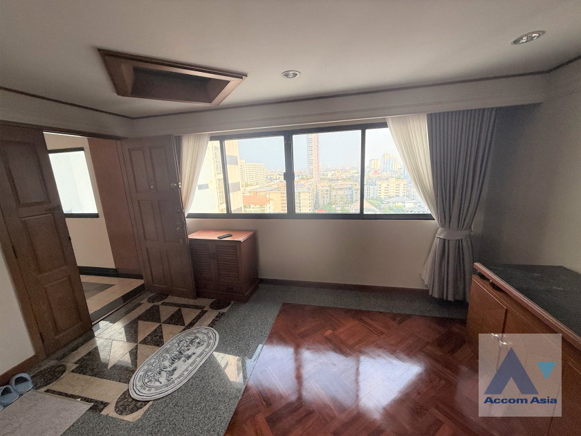 รูป 🔼🔽 AccomA 📩  2 BR Condominium @United Tower (AA45303) - รูปที่ 6/9