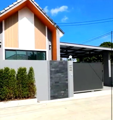 บ้านเดี่ยว ชลบุรี : 🚩พิเศษเพียง 4.9 ล้าน เท่านั้น!!! บ้านพูลวิลล่า 3 ห้องนอน 3 ห้องน้ำ + สระว่ายน้ำ เฟอนิเจอร์ครบ พร้อมอยู่ ⏱️