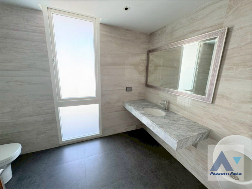 picture 🔼🔽 AccomA 📩  3 BR Condominium @La Citta Penthouse (AA39090) - 16/19