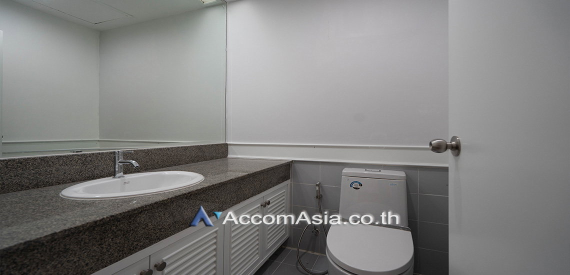 รูป 🔼🔽 AccomA 📩 Pet friendly 2 BR Condominium @Baan Yen Akard (28170) - รูปที่ 9/10