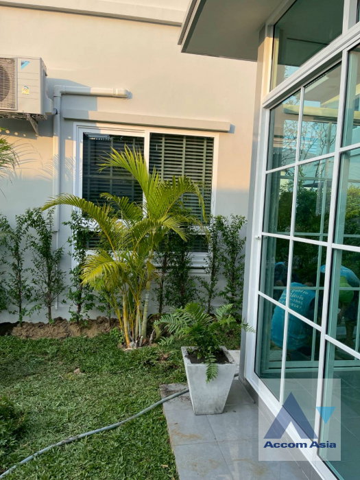 รูป 🔼🔽 AccomA 📩  Modern house with soft interior and greenery view in Pattanakarn (AA43473) - รูปที่ 15/15